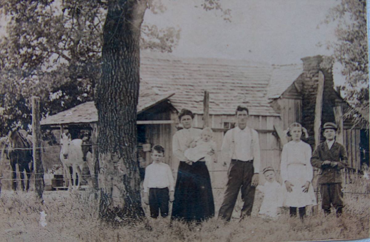 Brymer Family, Burleson County, Texas
