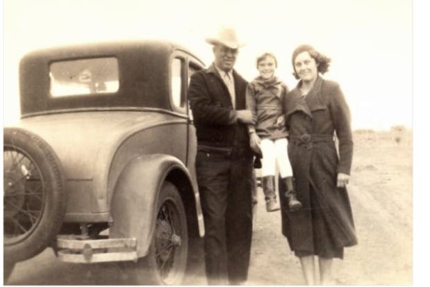 Edd Pierce, Louise Gillispie & Lucille Hailey Gillispie, Dawson County, Texas